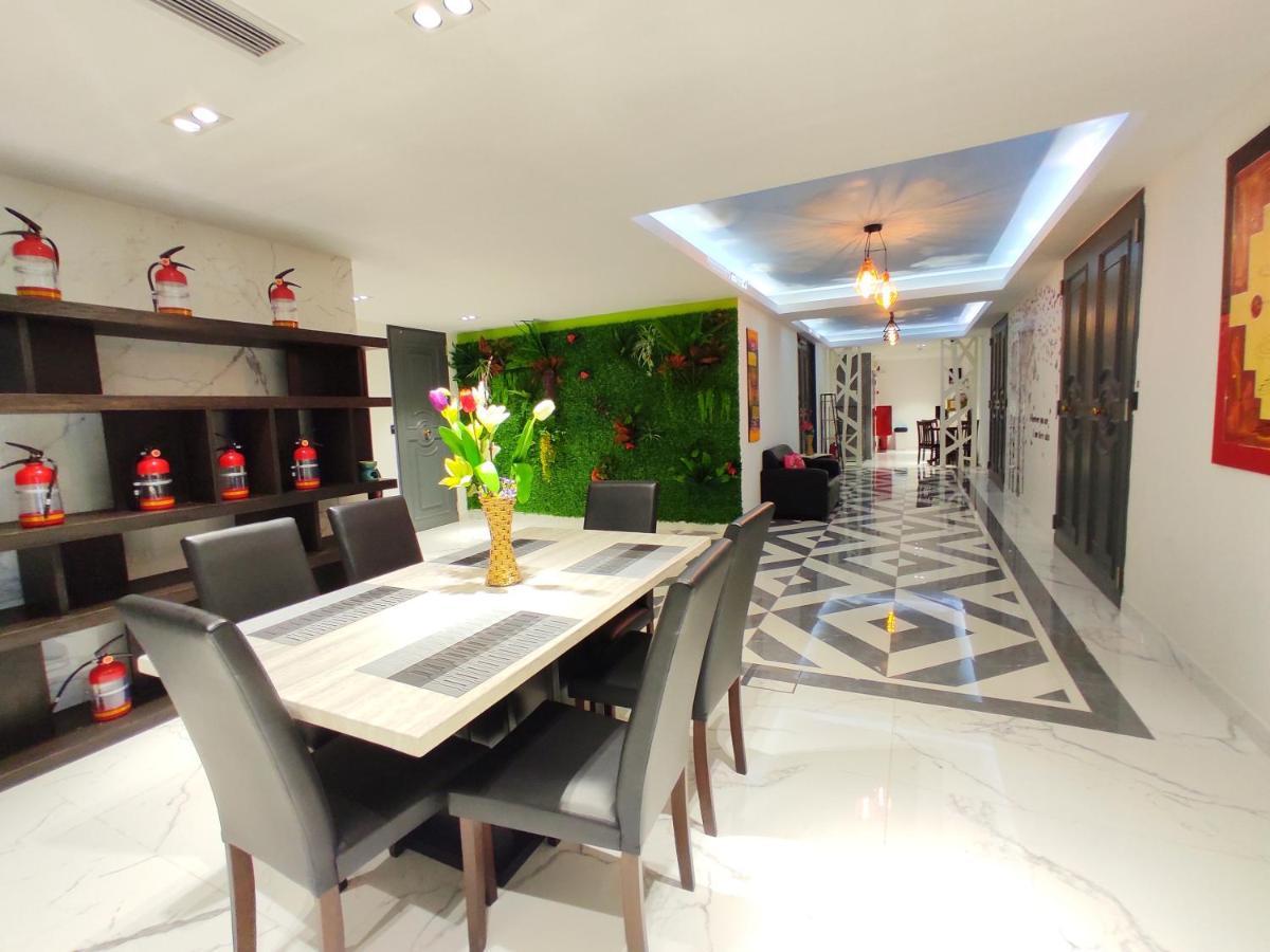 Shell Out Beach Club Suite Kuah Exterior foto